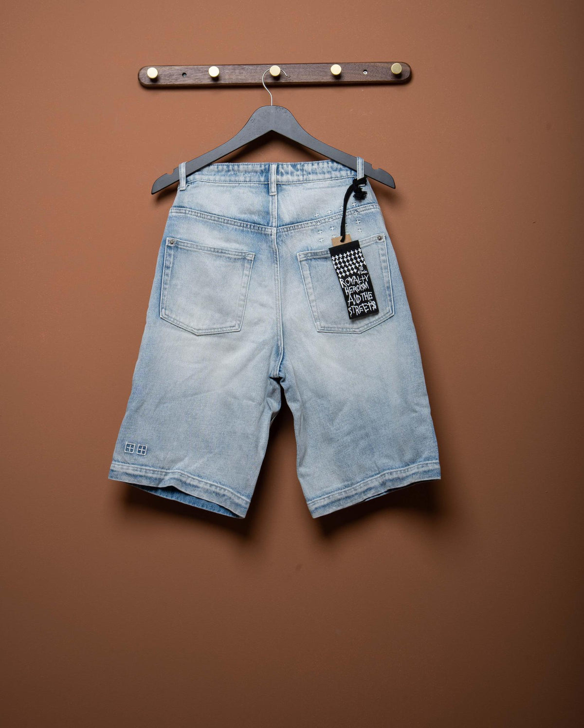 MAXX SHORT BLUE ICE