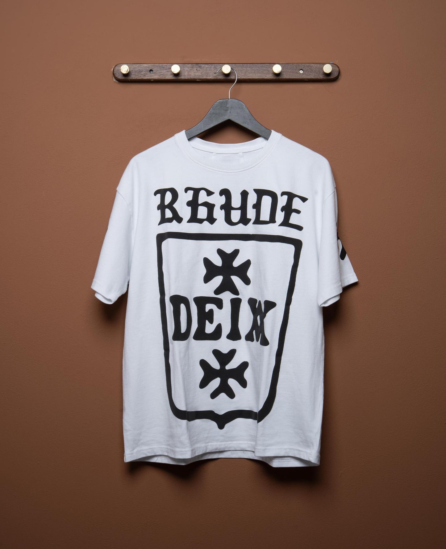 DEIX SHIELD OVERSIZED